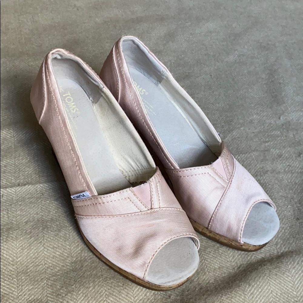 Toms Blush Pink Wedges, Size 9